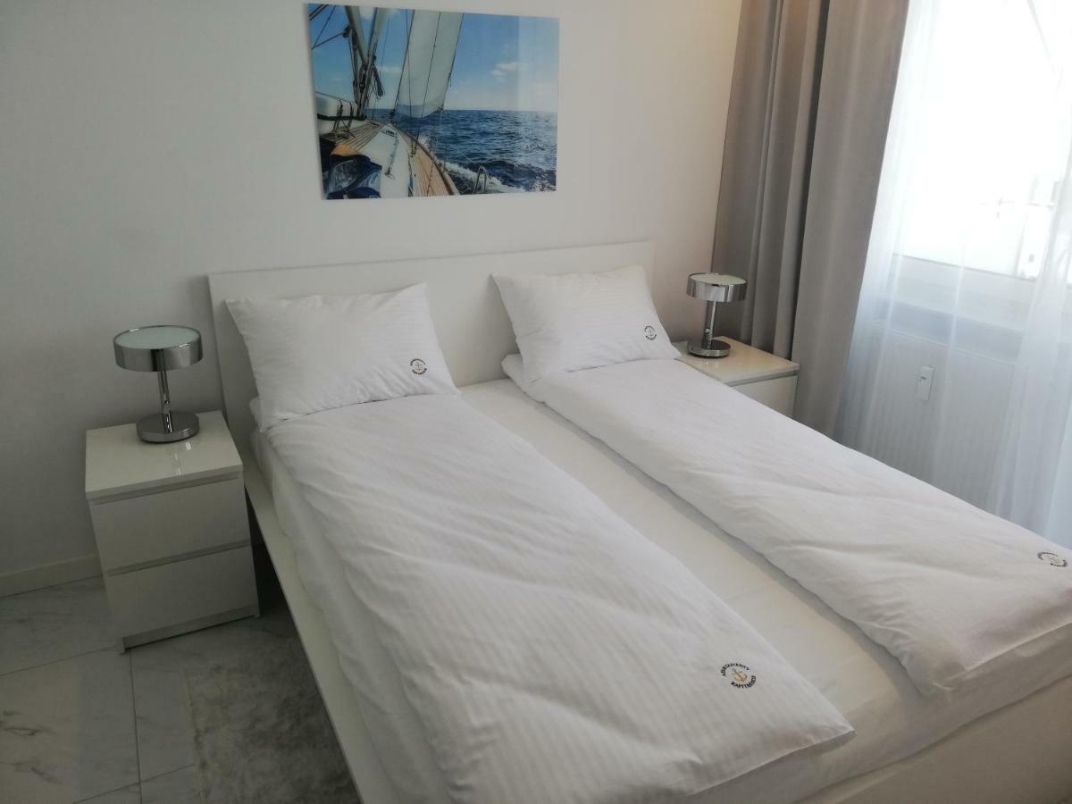 Apartamenty Kapitanskie Blizej Morza Kolobrzeg Ngoại thất bức ảnh