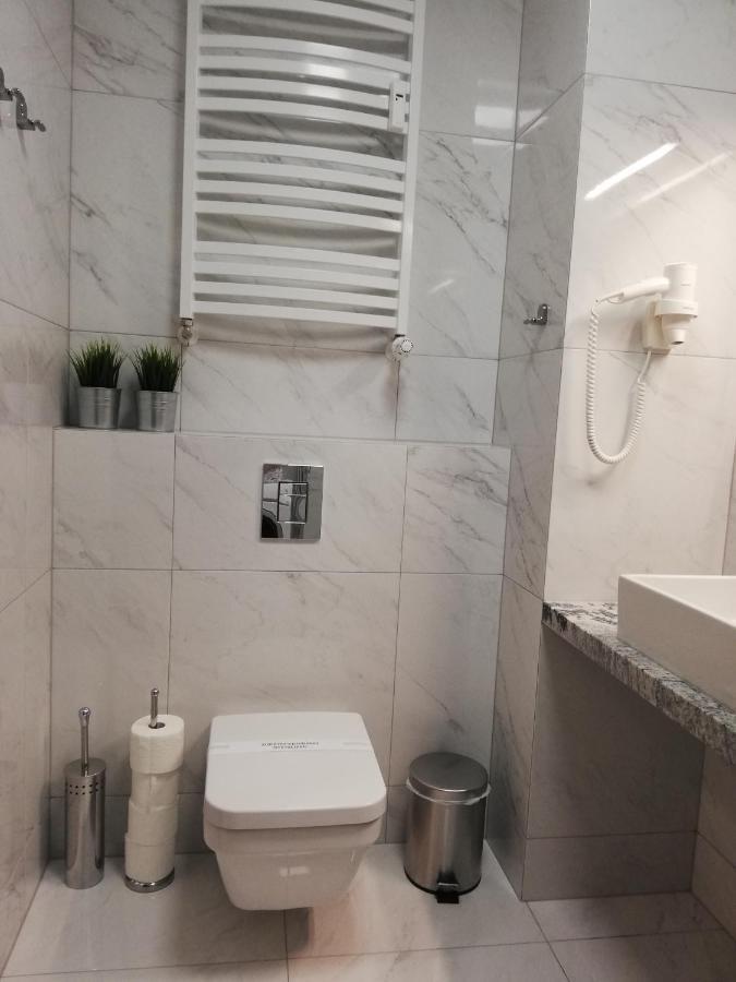 Apartamenty Kapitanskie Blizej Morza Kolobrzeg Ngoại thất bức ảnh
